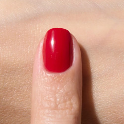 Esmalte clasico Semilac nº110 - Classic Red 9ml | MaterialEstetica.com