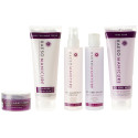Coffret manucure Kaeso avec tous les essentiels pour des mains parfaites.