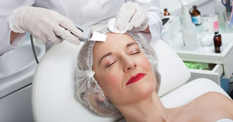 Cómo realizar un peeling ultrasónico
